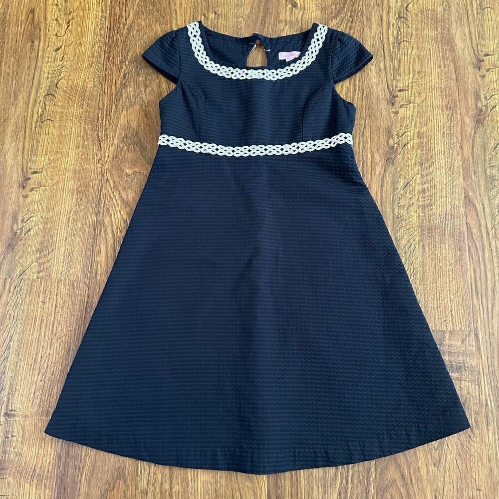 Lilly Pulitzer girls shift dress with lace detail